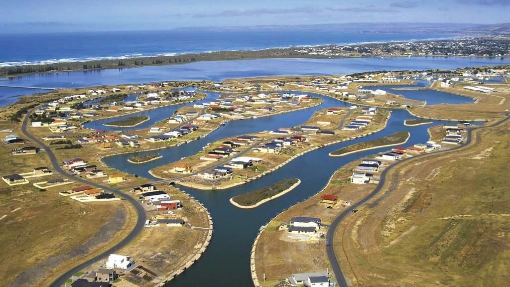 Coorong Quays, Hindmarsh Island, South Australia