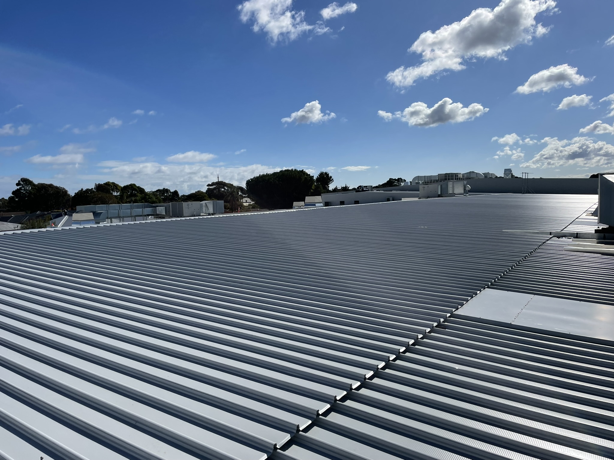 Roof replacement over live retail trading